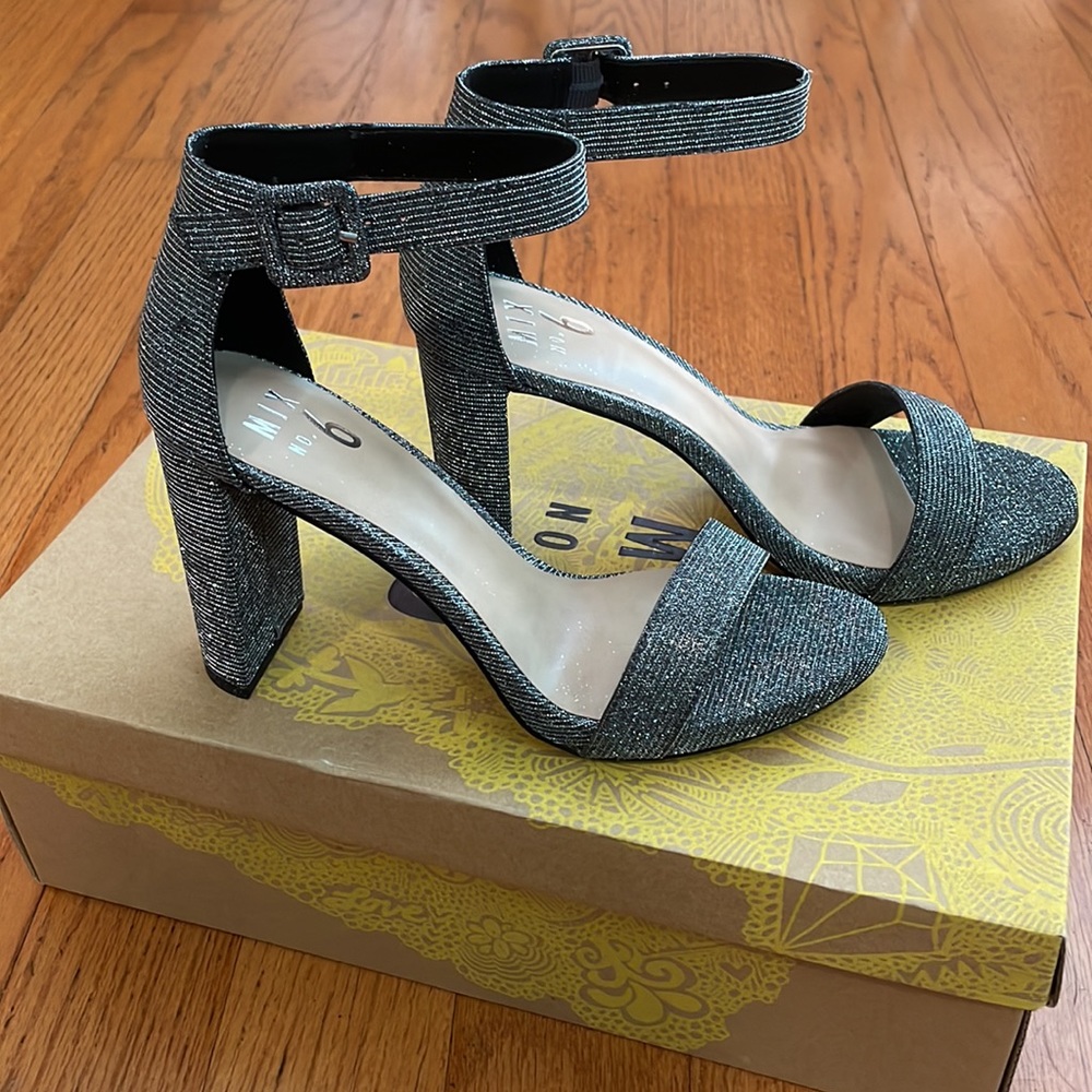 Miz No. 6 Sexy Sandle